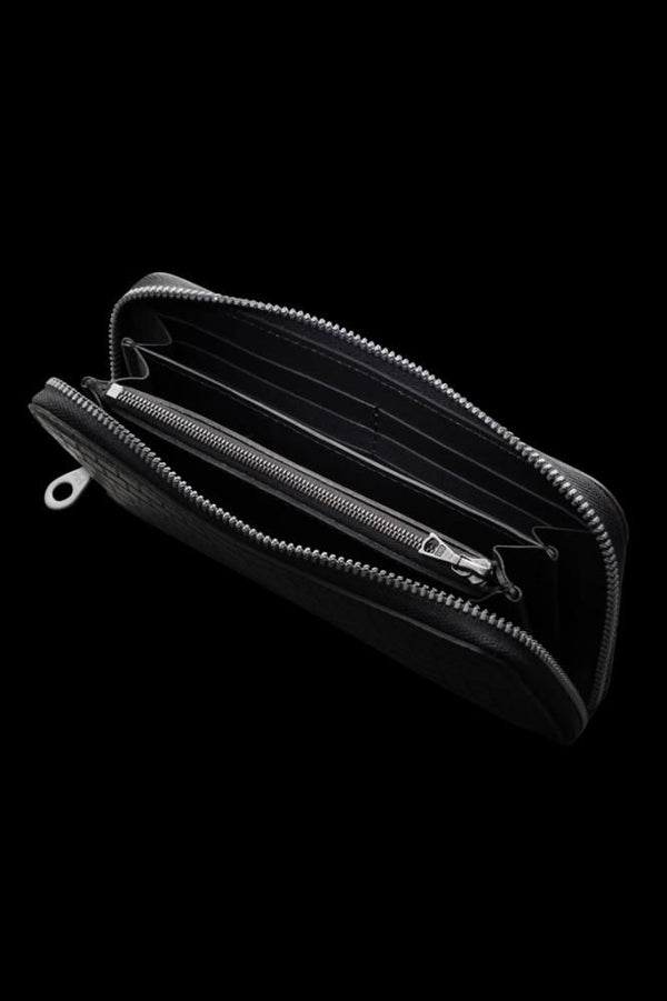 CROCODILE ROUND FASTNER WALLET