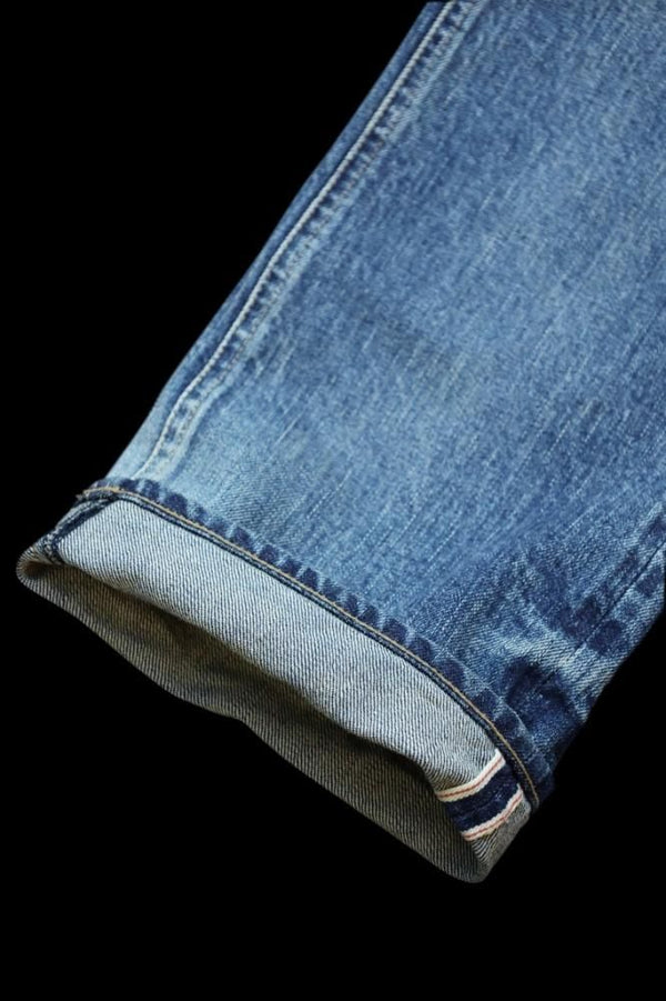 THE DENIM STRETCH SELVEDGE DENIM STRAIGHT PANTS "LIGHT.INDIGO"