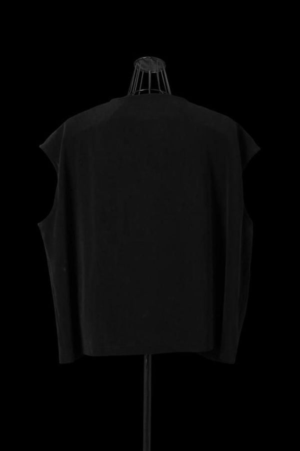 HIGH-GAUGE MICRO PILE SLEEVELESS PULLOVER