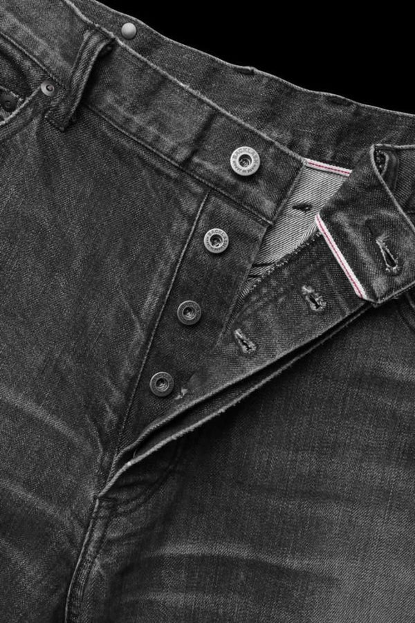 THE DENIM STRETCH SELVEDGE DENIM LOOSE FLARE PANTS “LIGHT.BLACK”