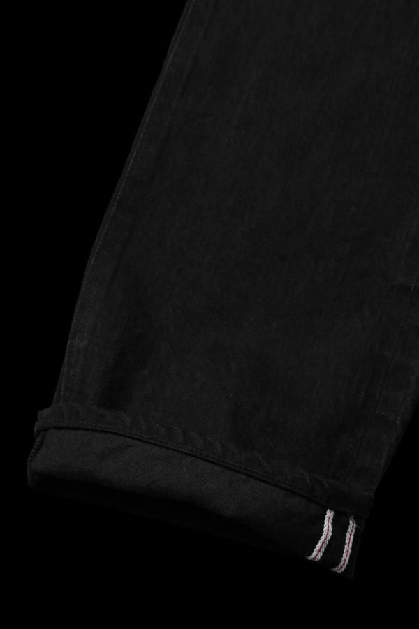 THE DENIM STRETCH SELVEDGE DENIM STRAIGHT PANTS “ONEWASH.BLACK”