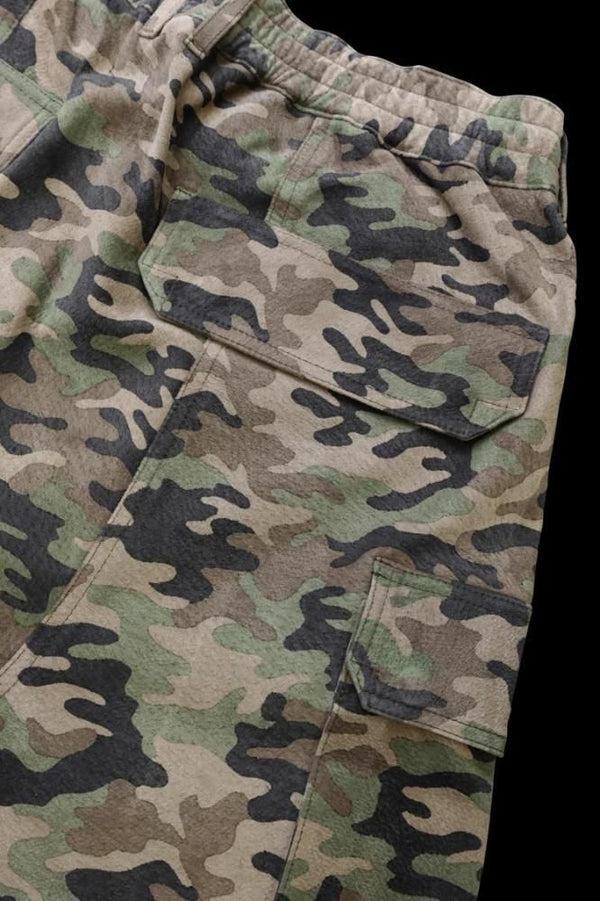 PIG SUEDE "CAMO PRINT" CARGO SHORTS