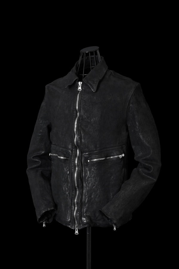 VEGETABLE-TANNED GOAT OILED NUBUCK “GARMENT-DYED” SINGLE COLLAR BLOUSON